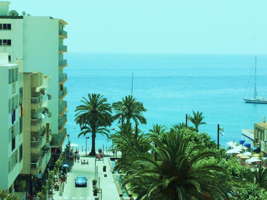 Hostal Rey Santa Eularia des Riu Exterior photo